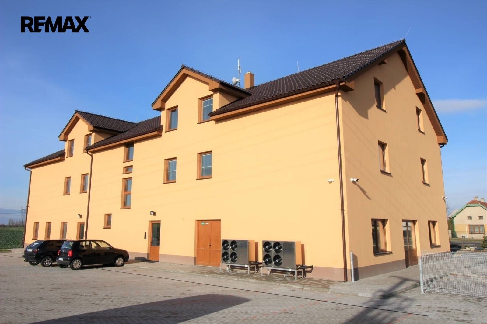 Obchodní prostory, Rostoklaty, 190 m² - 1