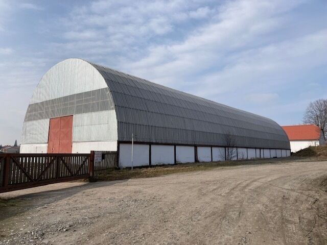 Sklady, Strážkovice, 824 m²