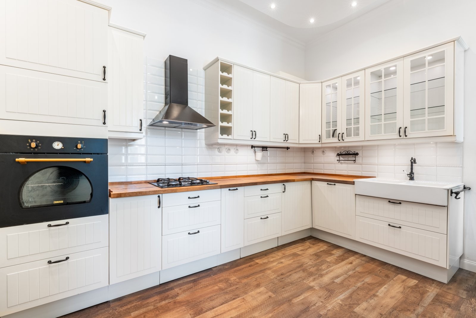 Byt 3+1 · 119 m² · náměstí 28. října, Brno - 4