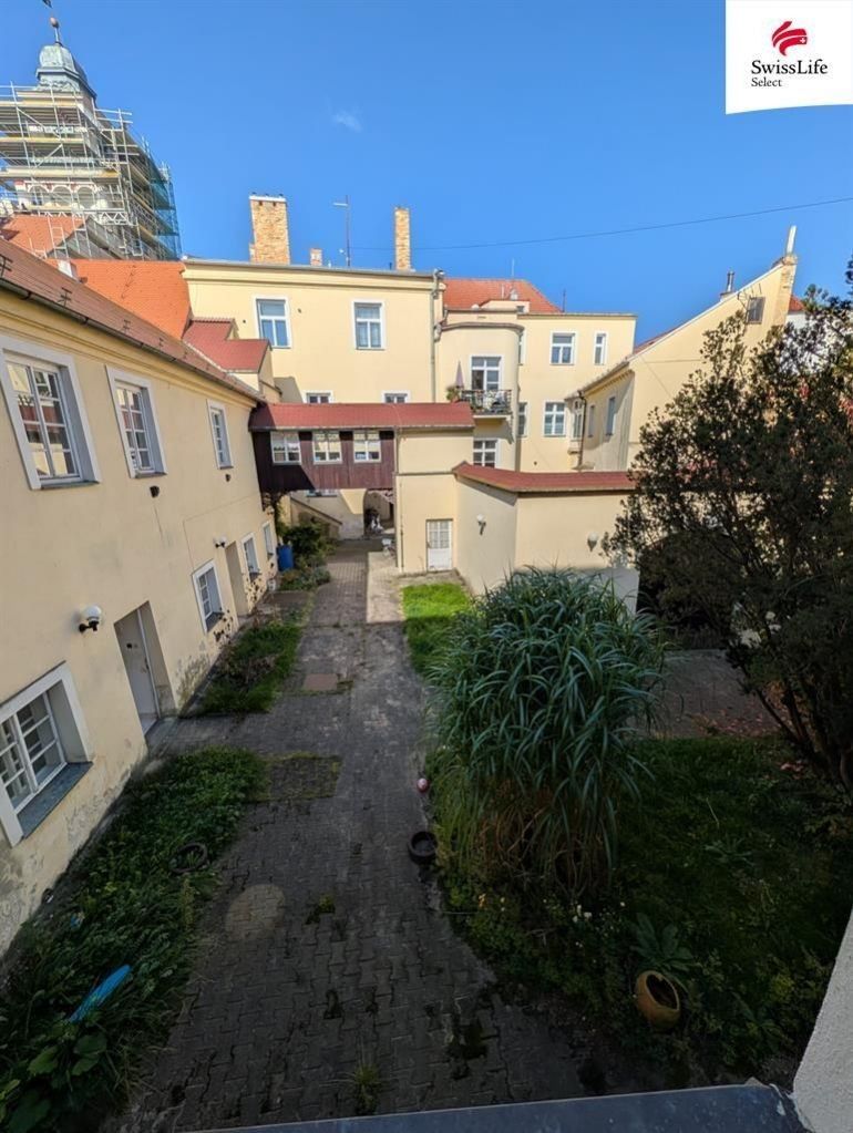 Činžovní dům · 1 250 m² · Masarykovo nám.  , Třeboň I - 3
