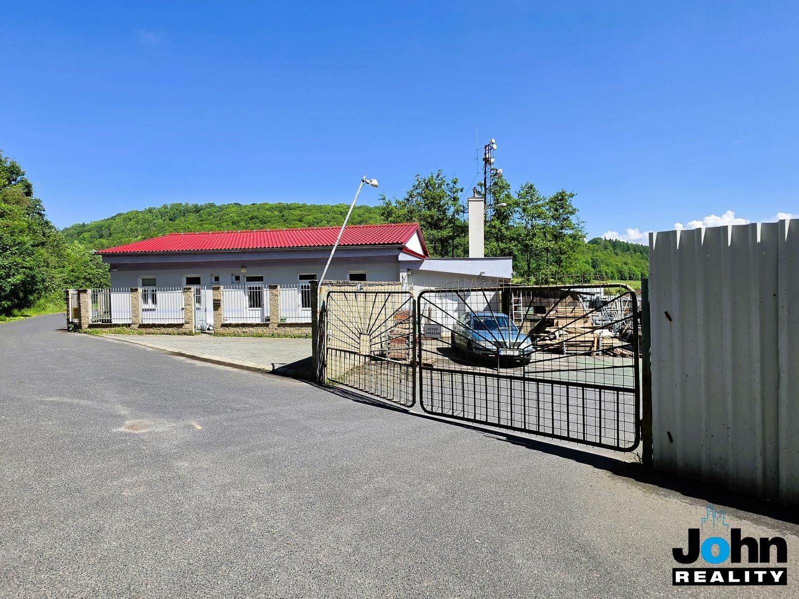 Výrobní prostory, Huntířov, 2 140 m² - 2
