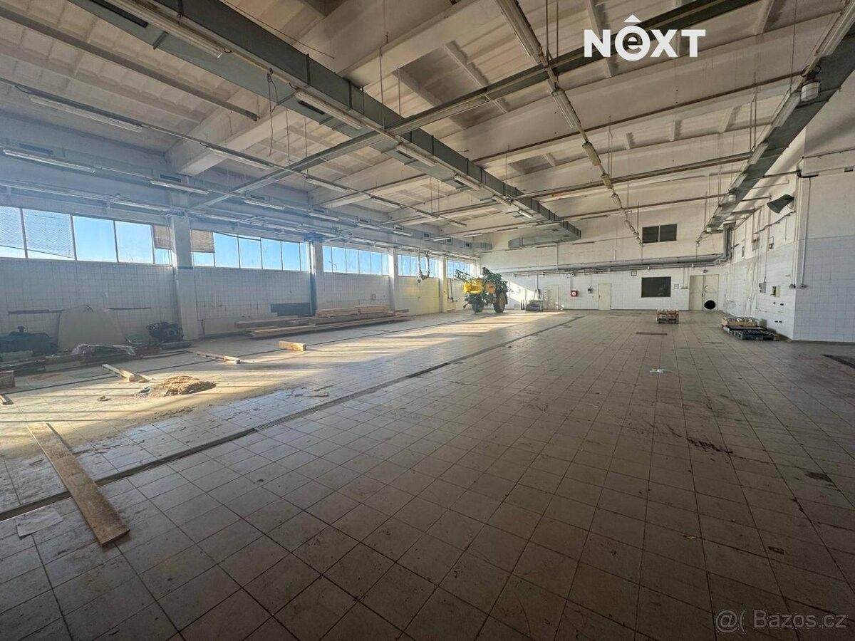 Sklady, Chrast u Chrudimě, 538 51, 1 600 m²