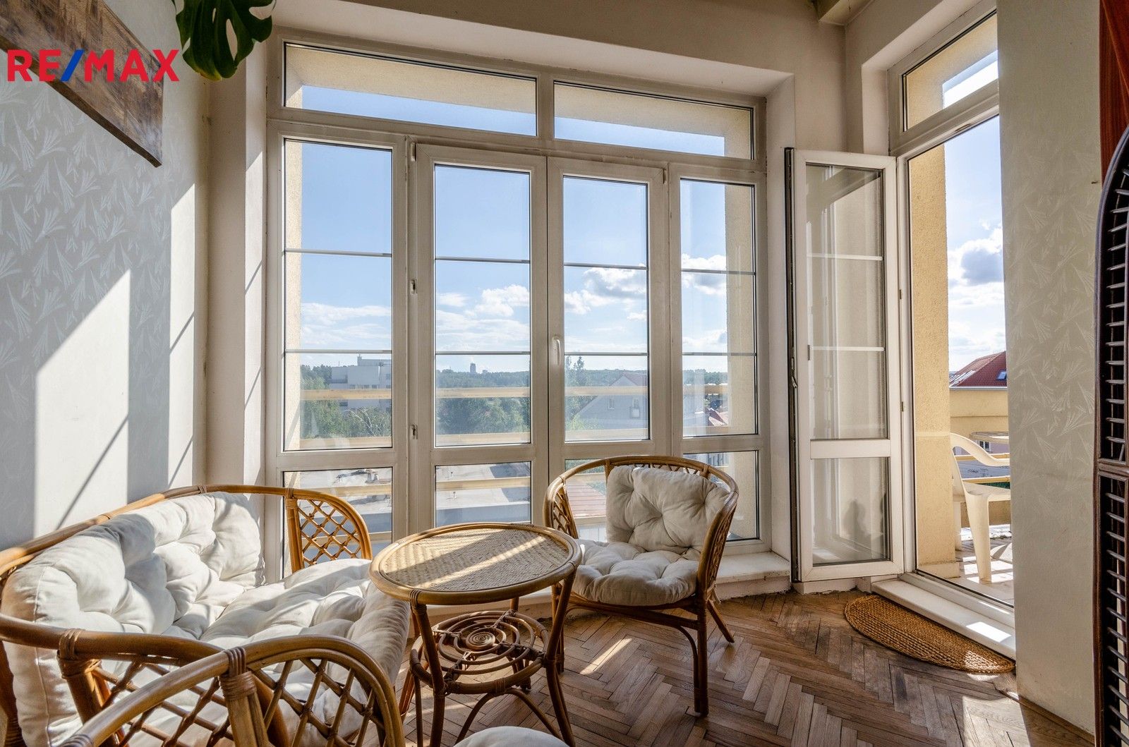 Prodej byt 1+1 - Hostivařská, Praha, 67 m²