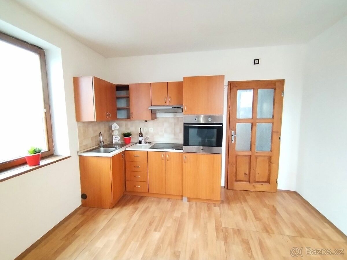 Pronájem byt 2+kk - Hlučín, 748 01, 40 m²