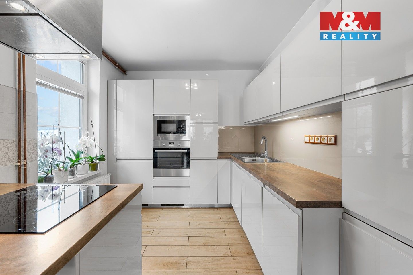 Prodej ubytovací zařízení - Vančurova, Horní Blatná, 230 m²