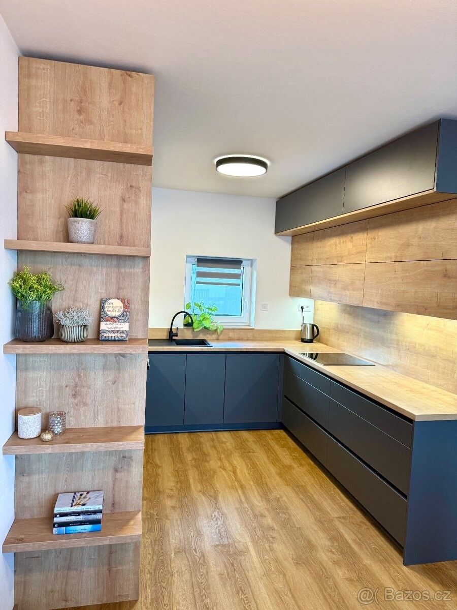 Prodej byt - Znojmo, 669 02