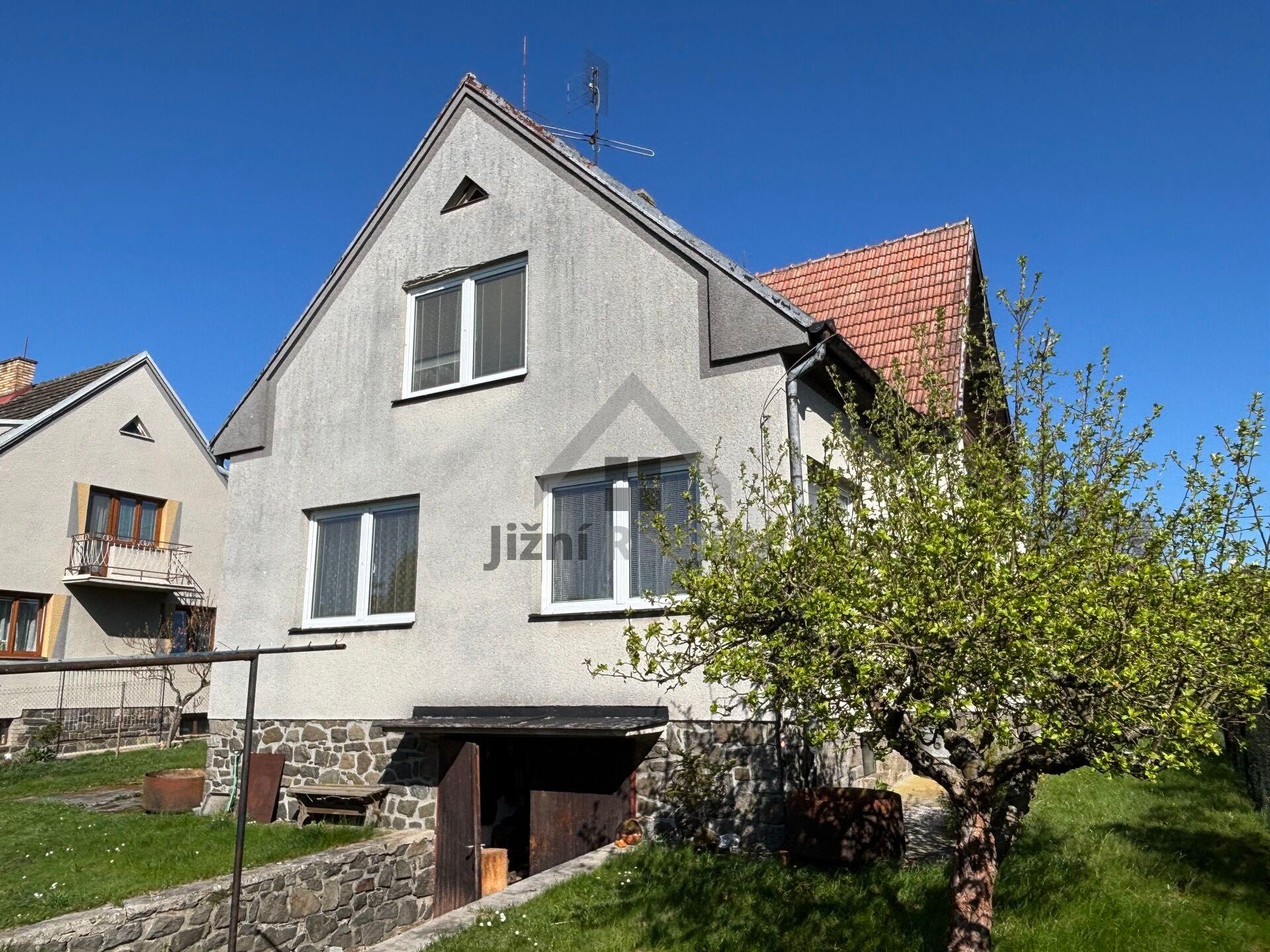 Rodinné domy, Myslkovice, 180 m² - 1
