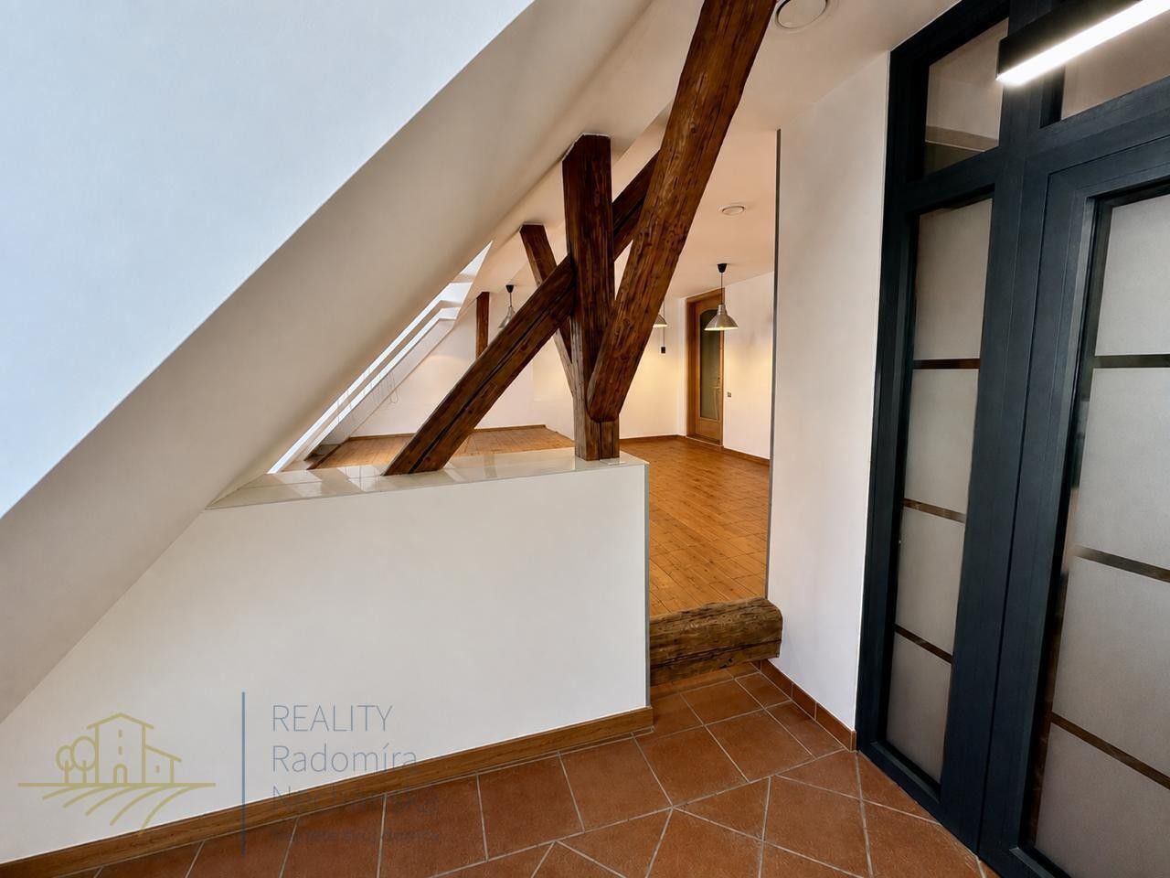 Pronájem kancelář - Jičín, 31 m² - 5