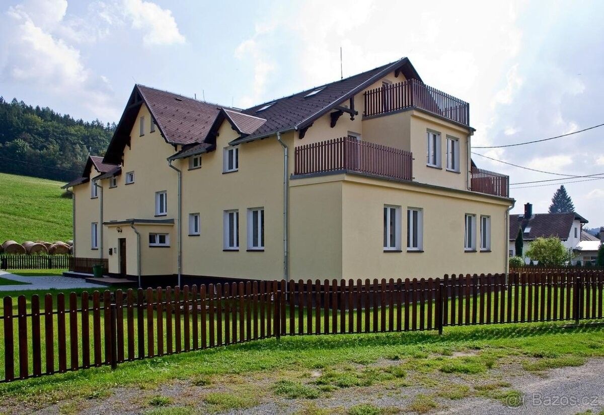 Byty, Karlovice, 793 23