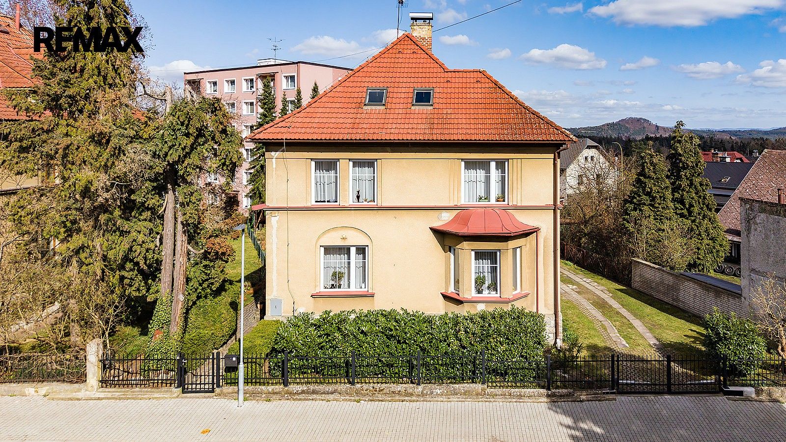 Prodej rodinný dům - Hřebenka, Nový Bor, okres Česká Lípa, 294 m² - 5
