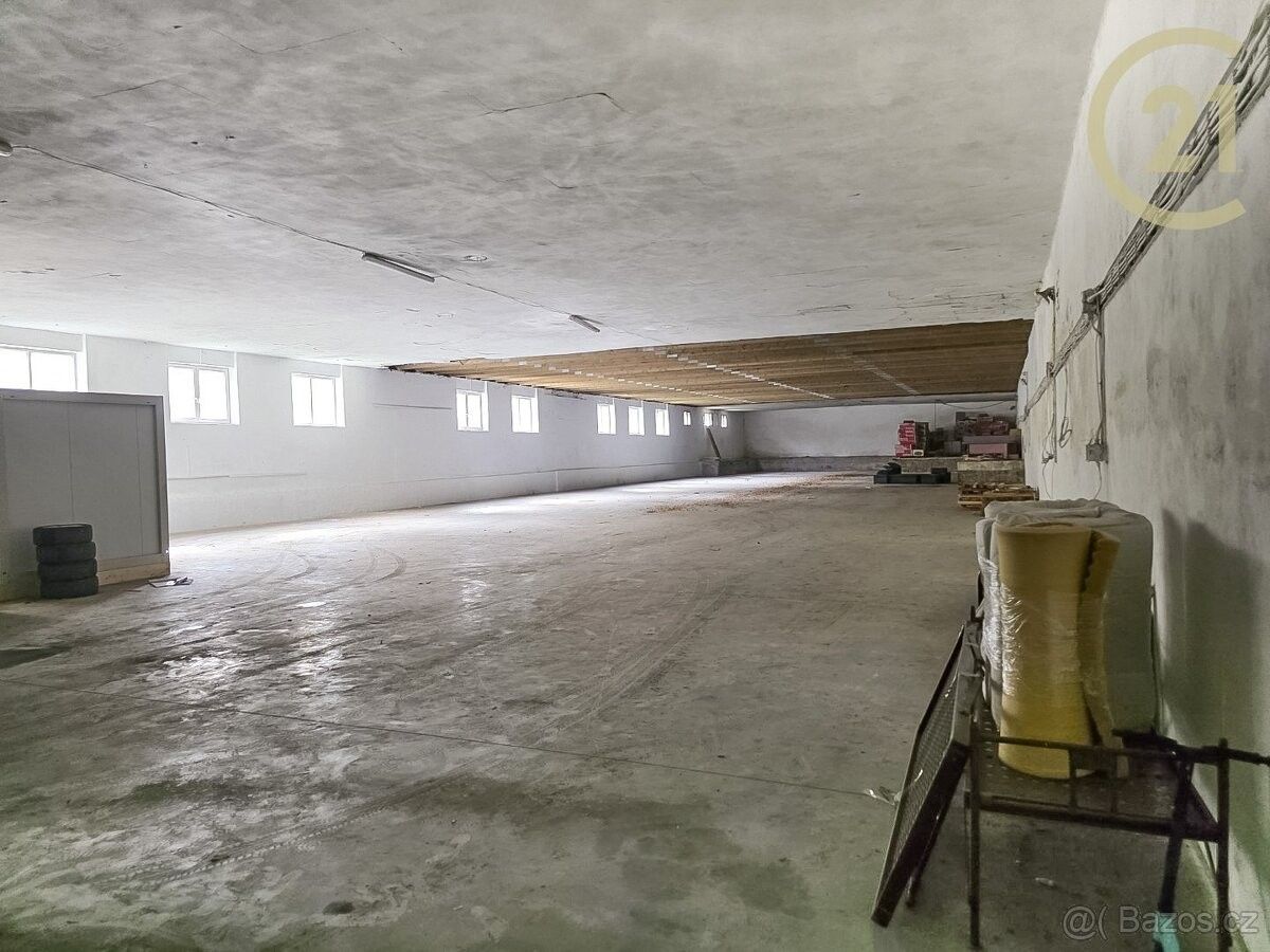 Sklady, Humpolec, 396 01