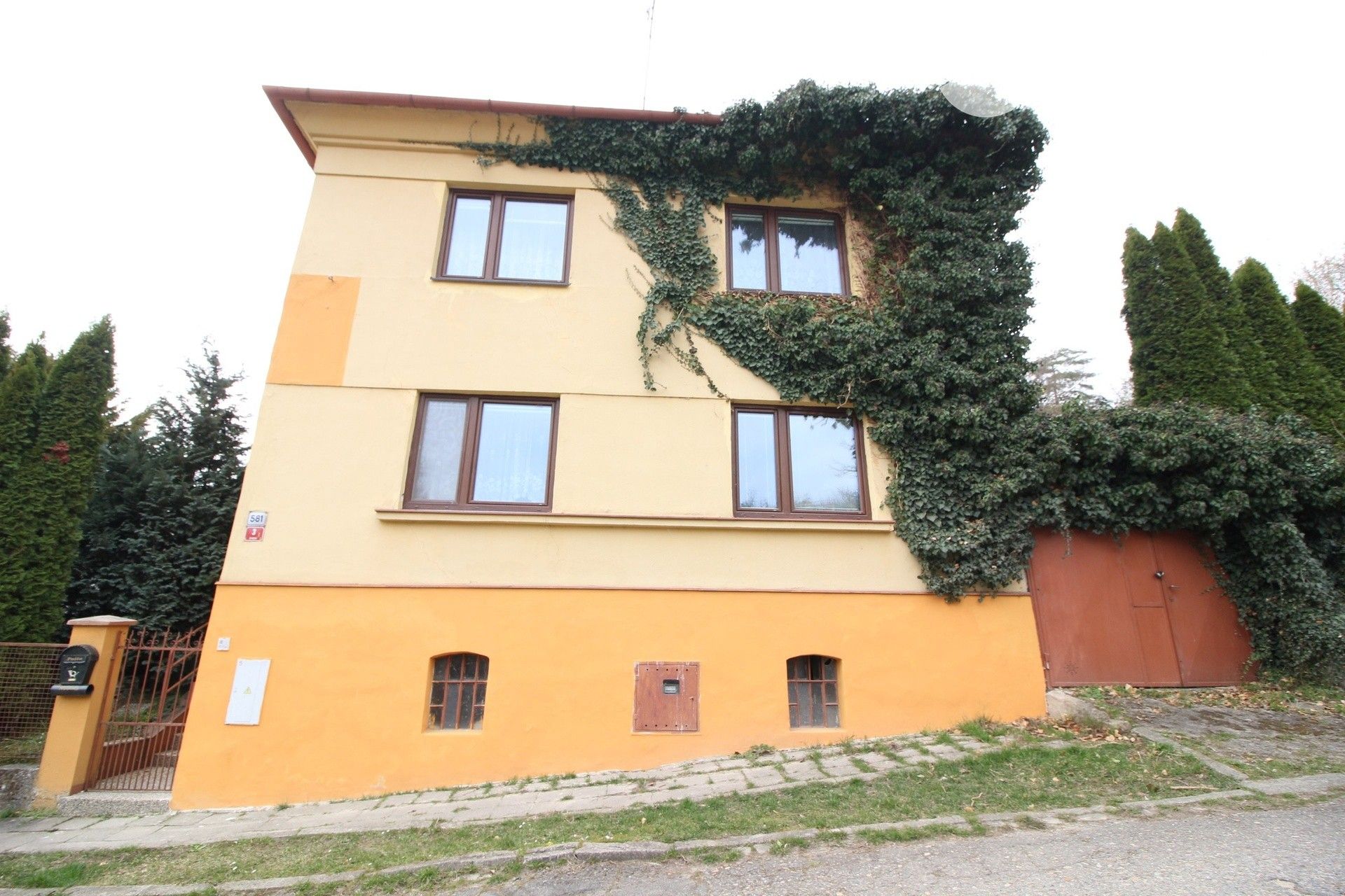 Rodinné domy, Úvozní, Klobouky u Brna, 230 m²