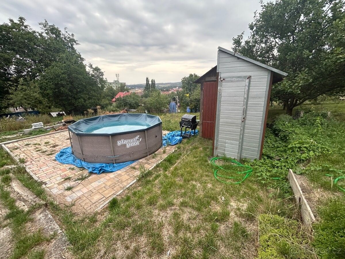 Zahrada · Kadaň, 432 01 - 3