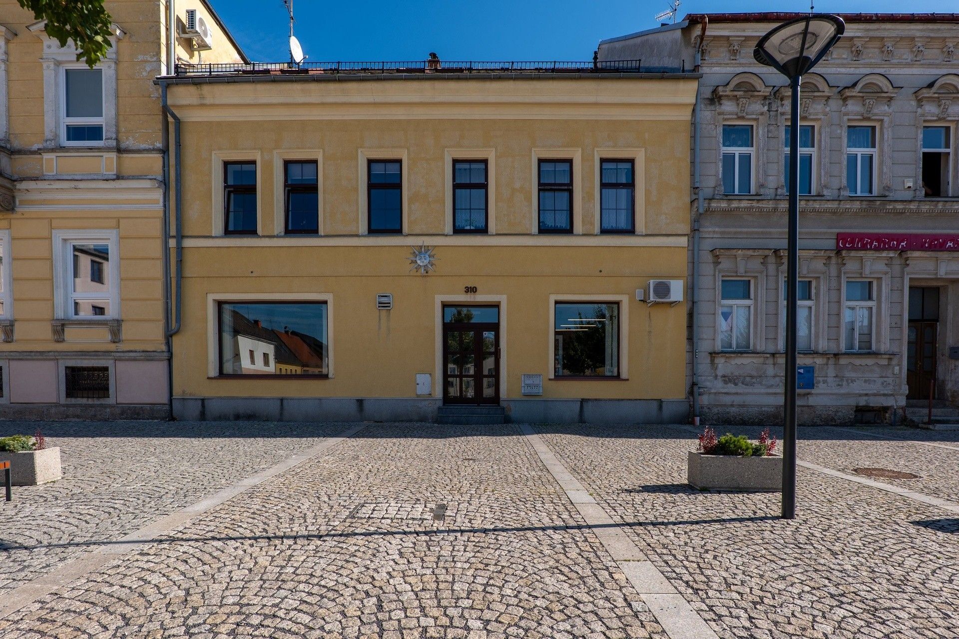 Rodinný dům · 514 m² · Nové Město pod Smrkem - 2