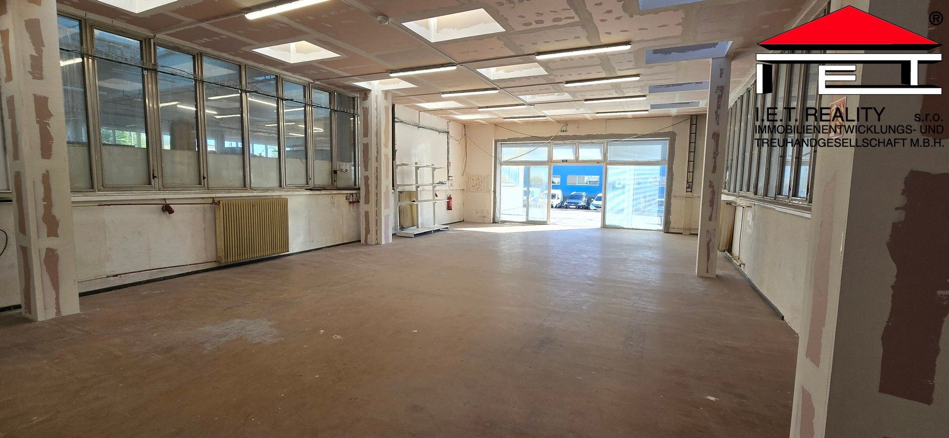 Pronájem sklad - Maloměřice, Brno, 225 m²