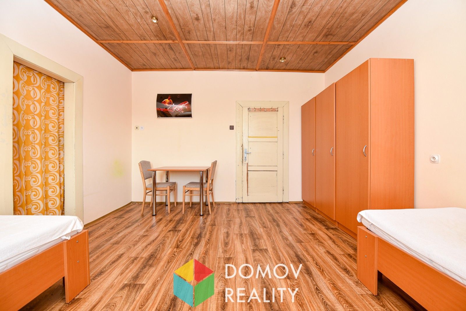 Pronájem byt - B. Němcové 312, Komárov, 19 m²