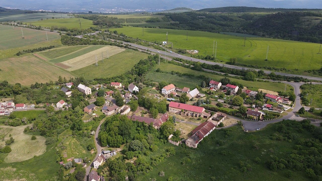 Ostatní, Rtyně nad Bílinou - Malhostice, okres Teplice, Ústecký kraj, 10 657 m² - 1
