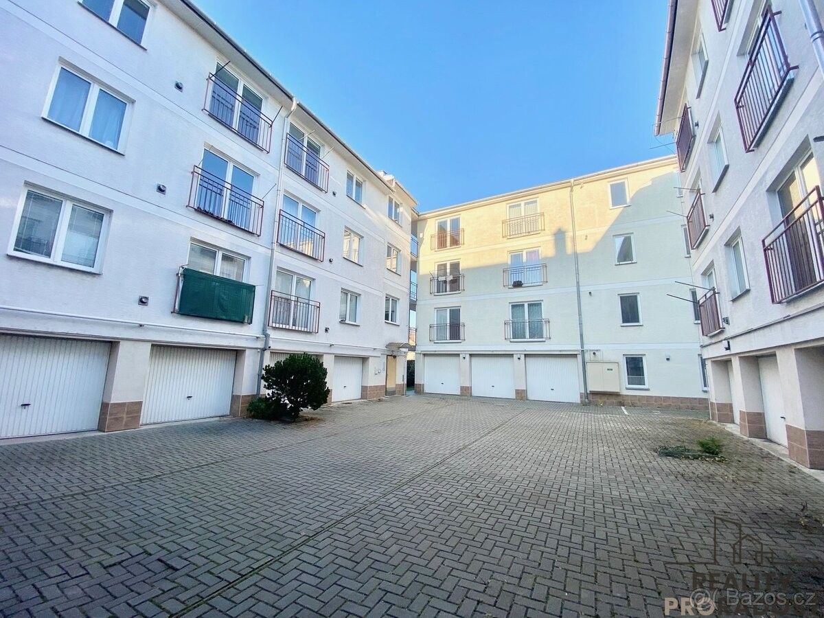 Byty, Olomouc, 779 00