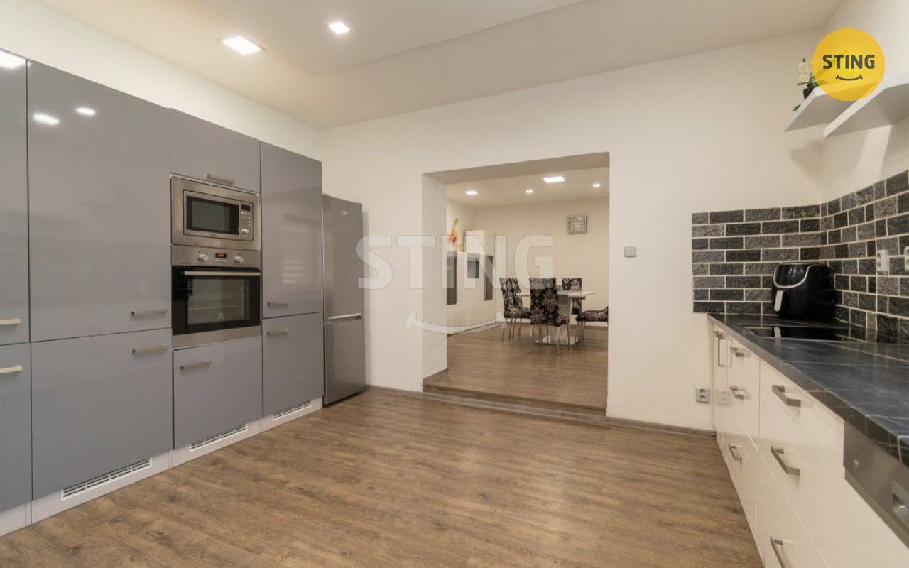 Prodej rodinný dům - Ostravská, Bohumín, 215 m²