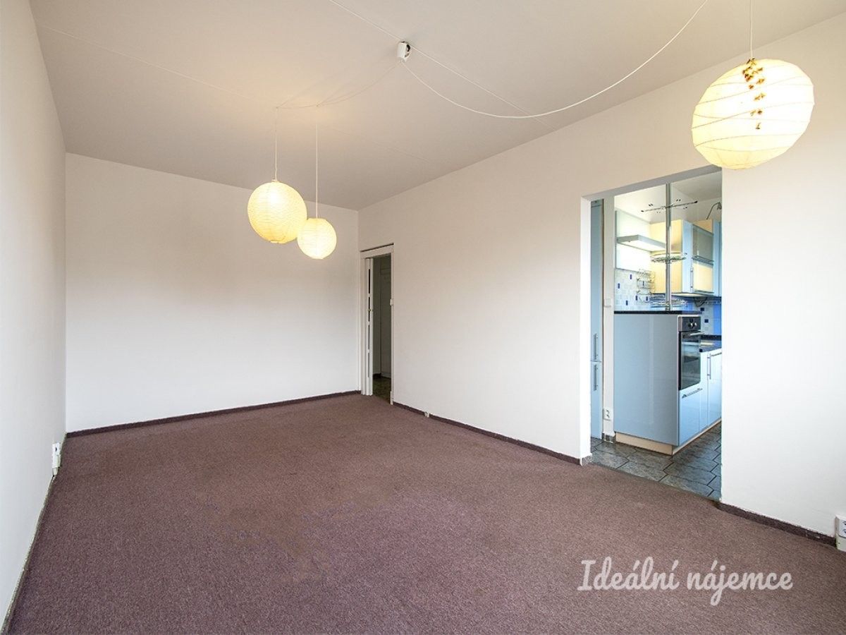 Pronájem byt 2+1 - Zbudovská, Praha, 66 m²