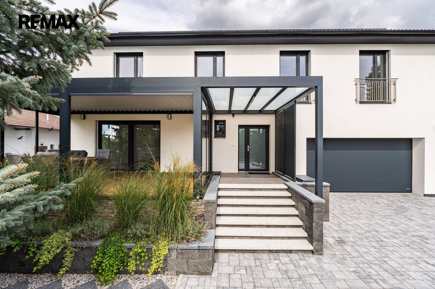 Prodej rodinný dům - Sluhy, okres Praha-východ, Středočeský kraj, 329 m² - 5