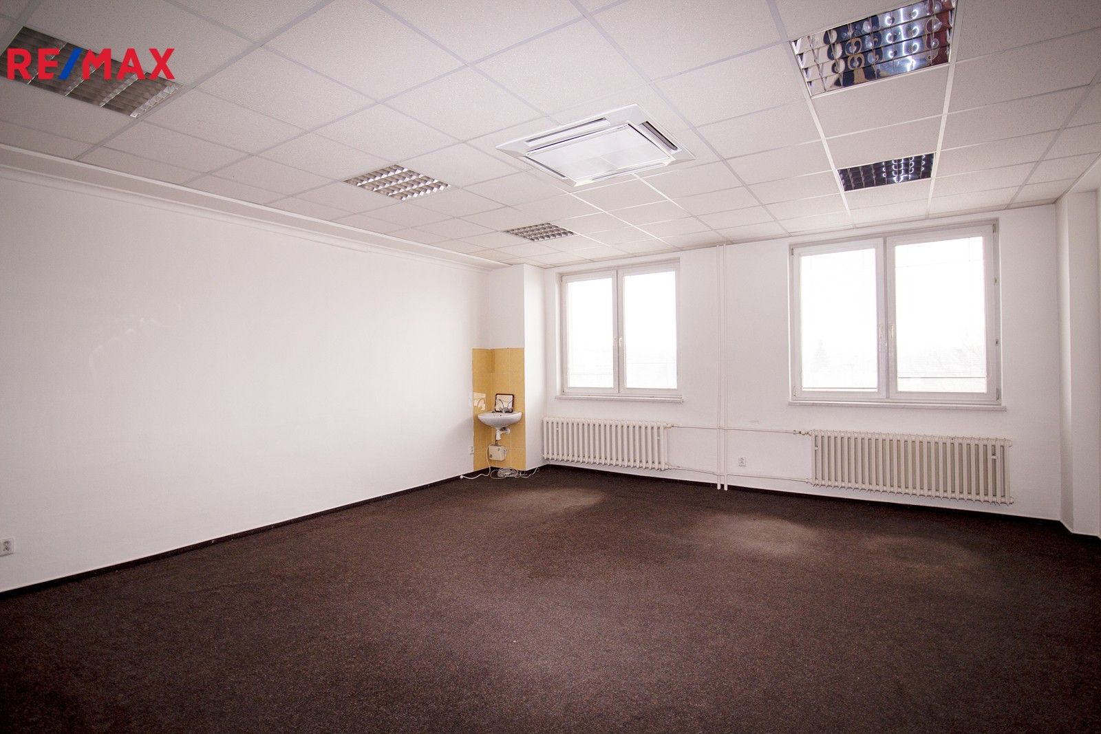 Pronájem kancelář - Lidická, Havířov, 36 m²