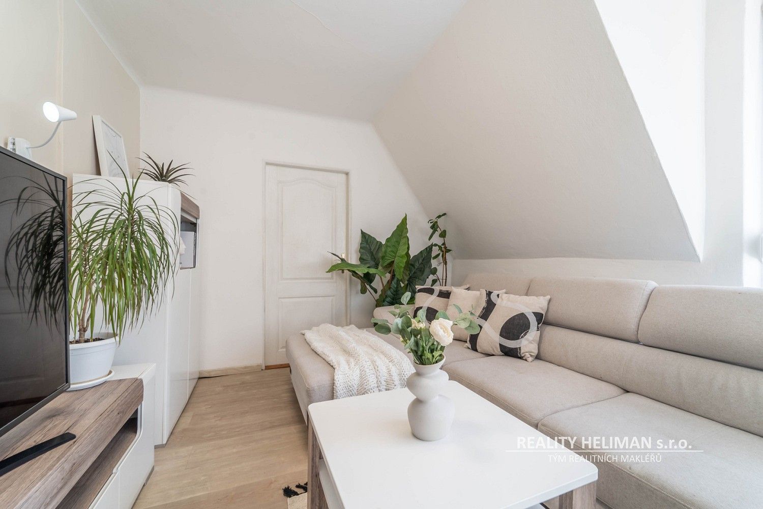 Byt 3+1 · 107 m² · Černošice, okres Praha-západ, Středočeský kraj - 4