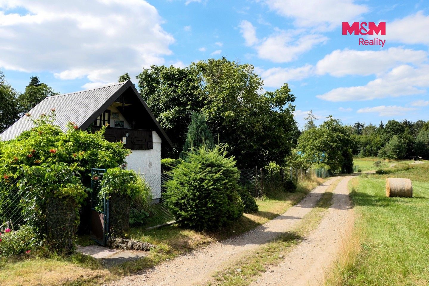 Chaty, Bělčice, Ostředek, 495 m² - 2