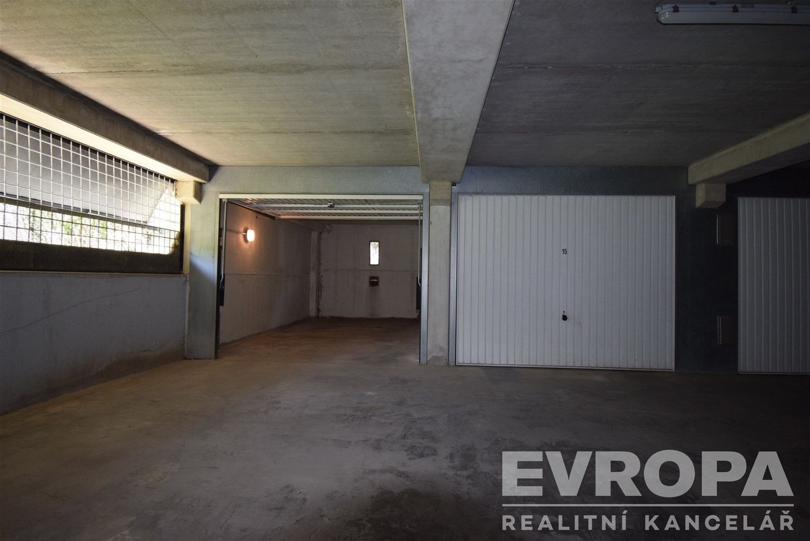 Pronájem garáž - Březinova 1020, Kolín II, 16 m² - 5