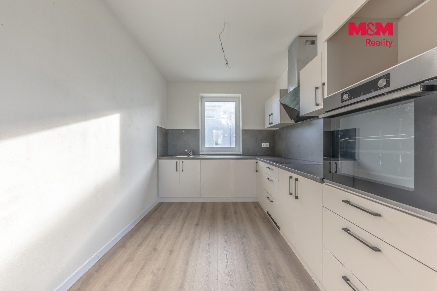 Prodej rodinný dům - Starý Vestec, 102 m² - 5