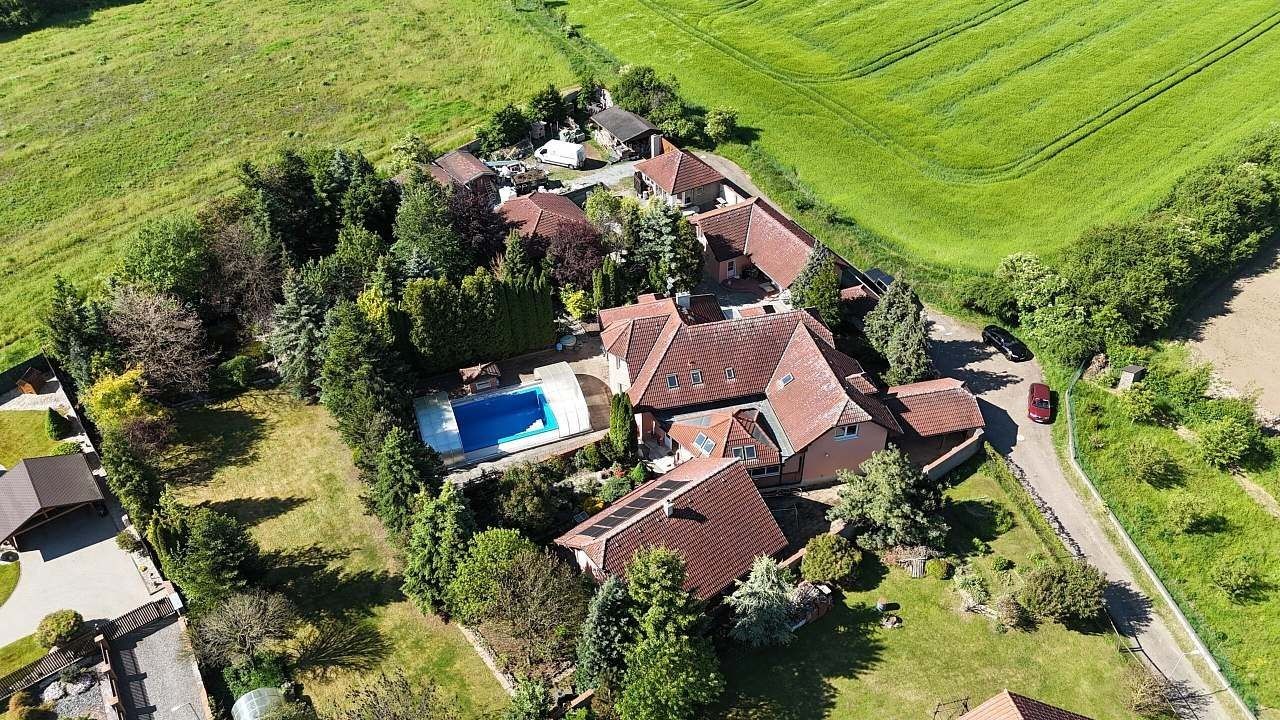 Chaty, Sibřina - Stupice, Středočeský kraj - 1