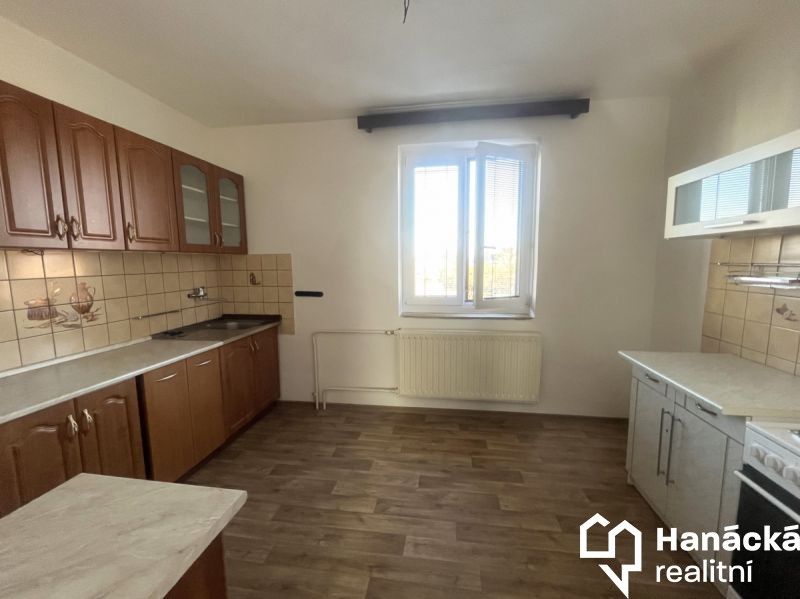 3+1, U stavu, Bohuňovice, 112 m²