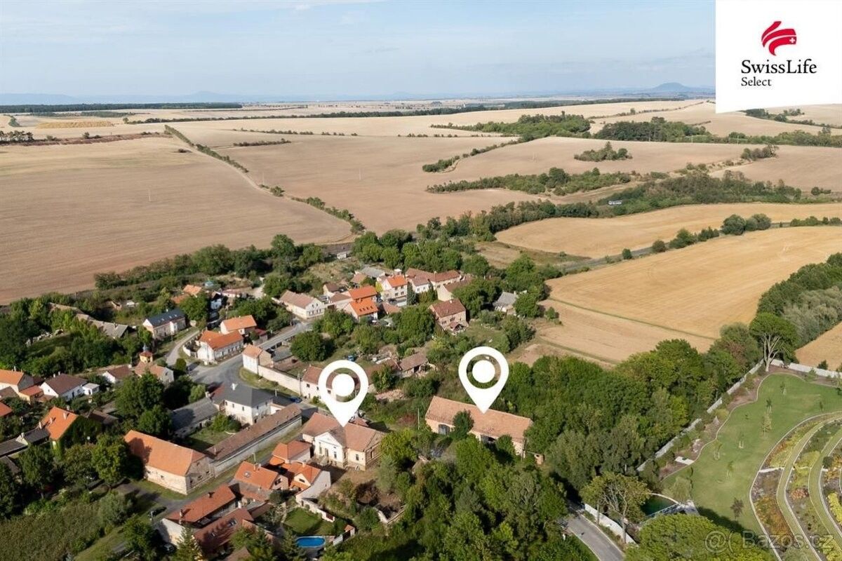 Prodej rodinný dům - Klobuky v Čechách, 273 74