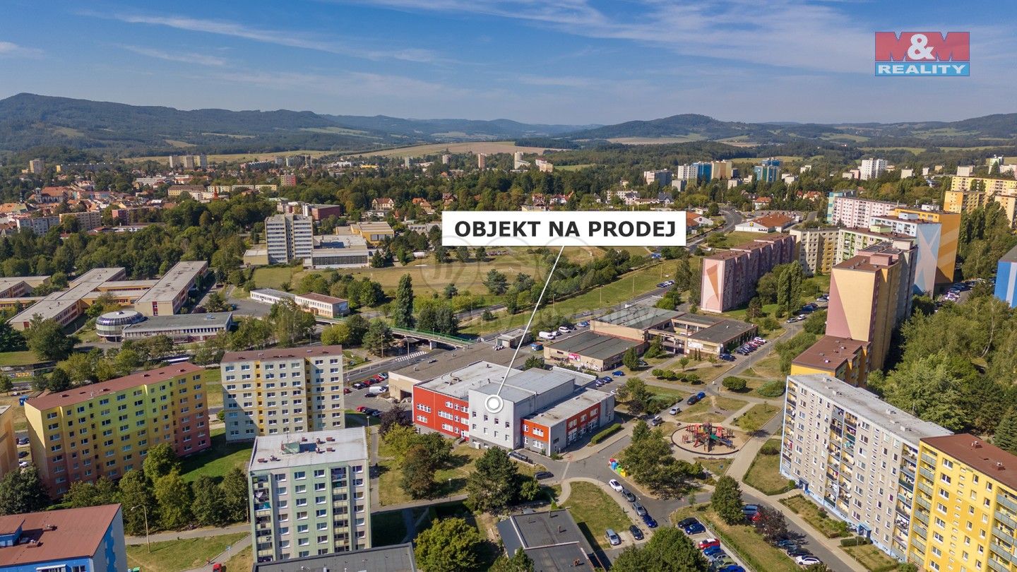 Obchodní prostory, 28. října, Česká Lípa, 3 800 m²