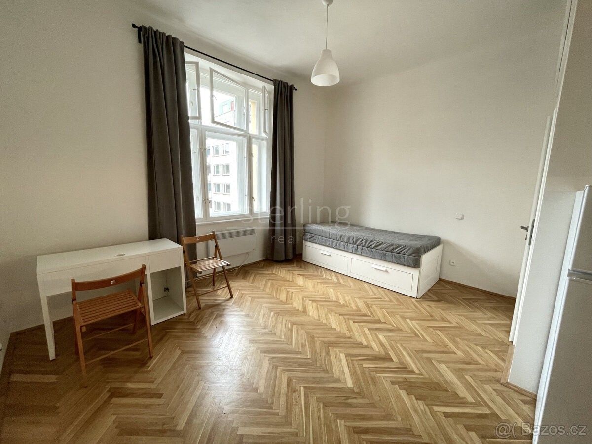 Pronájem byt 1+kk - Praha, 150 00, 26 m²