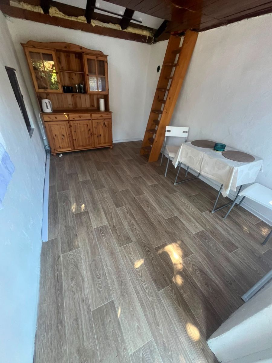 Chata · 20 m² · Zlatnice, Praha - Dejvice - 4