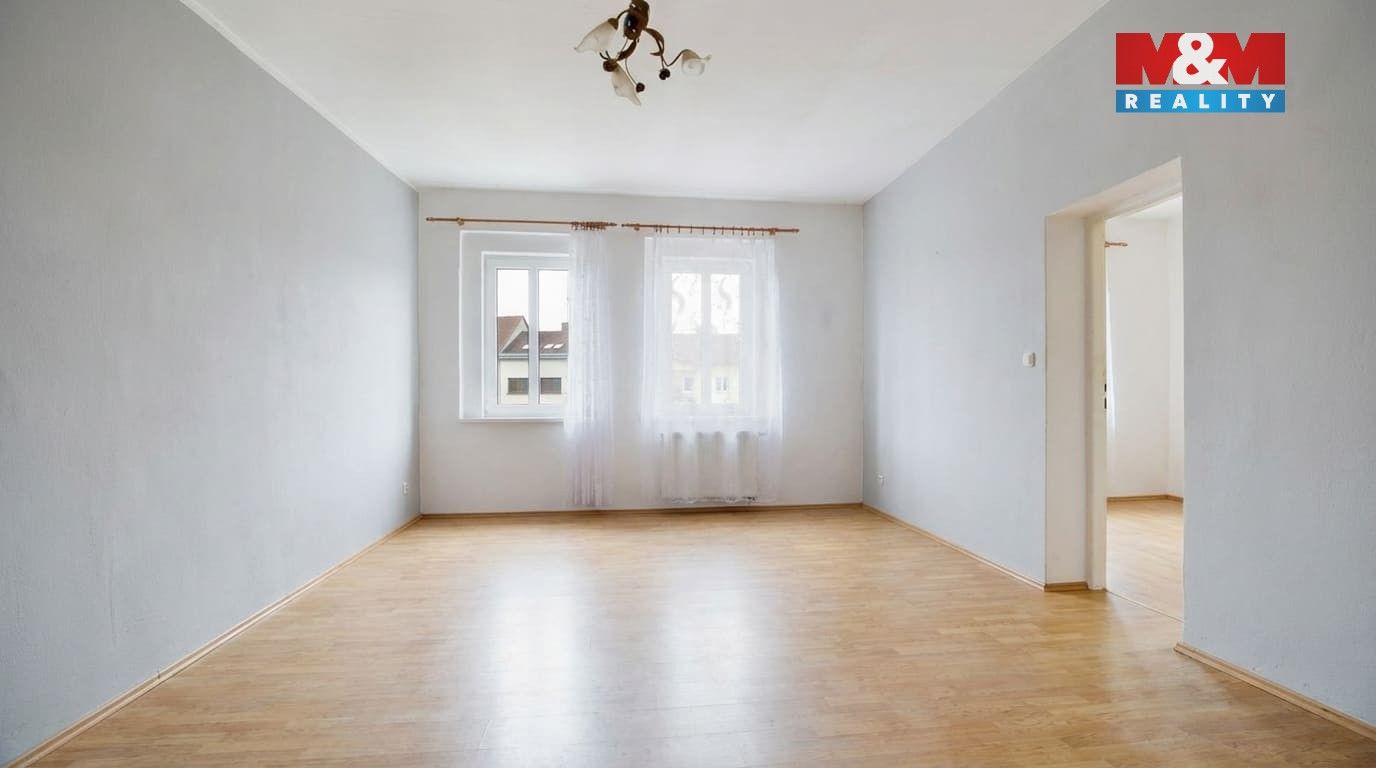 2+1, Husovo náměstí, Chabařovice, 88 m² - 2