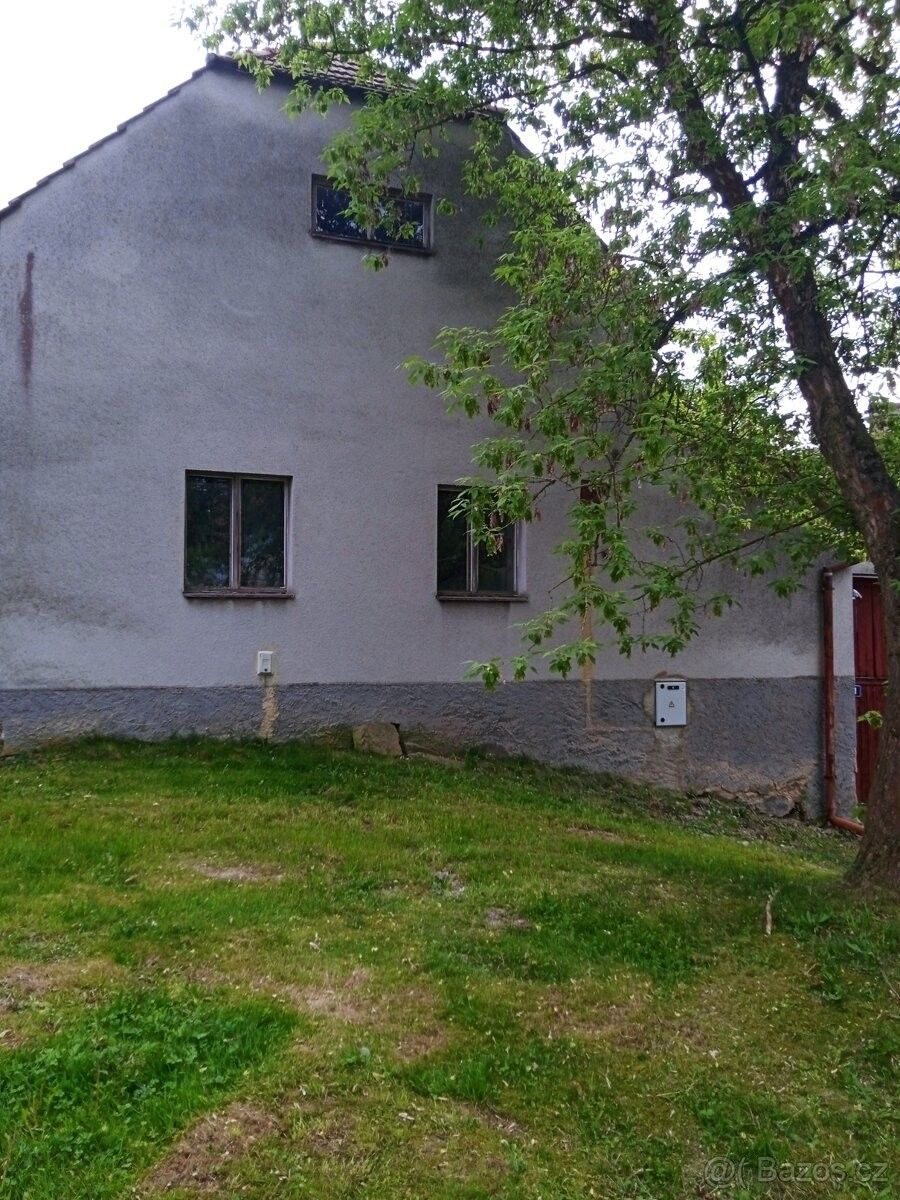 Prodej pozemek pro bydlení - Petrovice u Rakovníka, 270 35