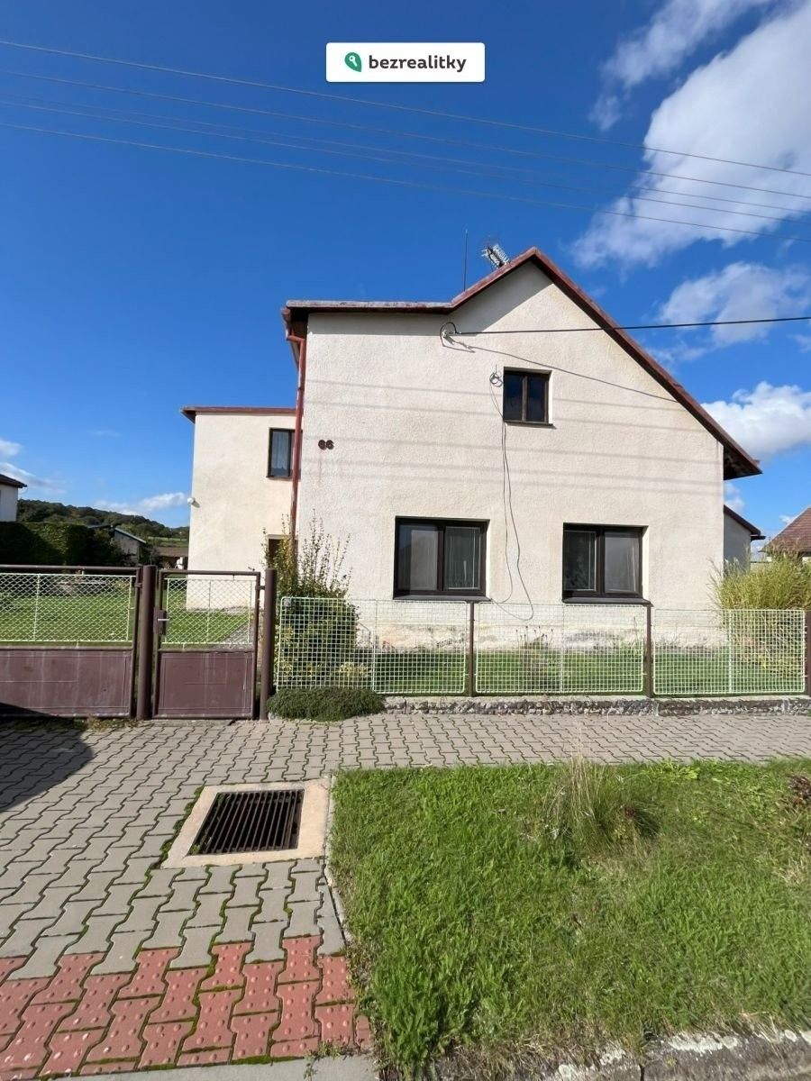 Prodej rodinný dům - Brloh, 154 m²