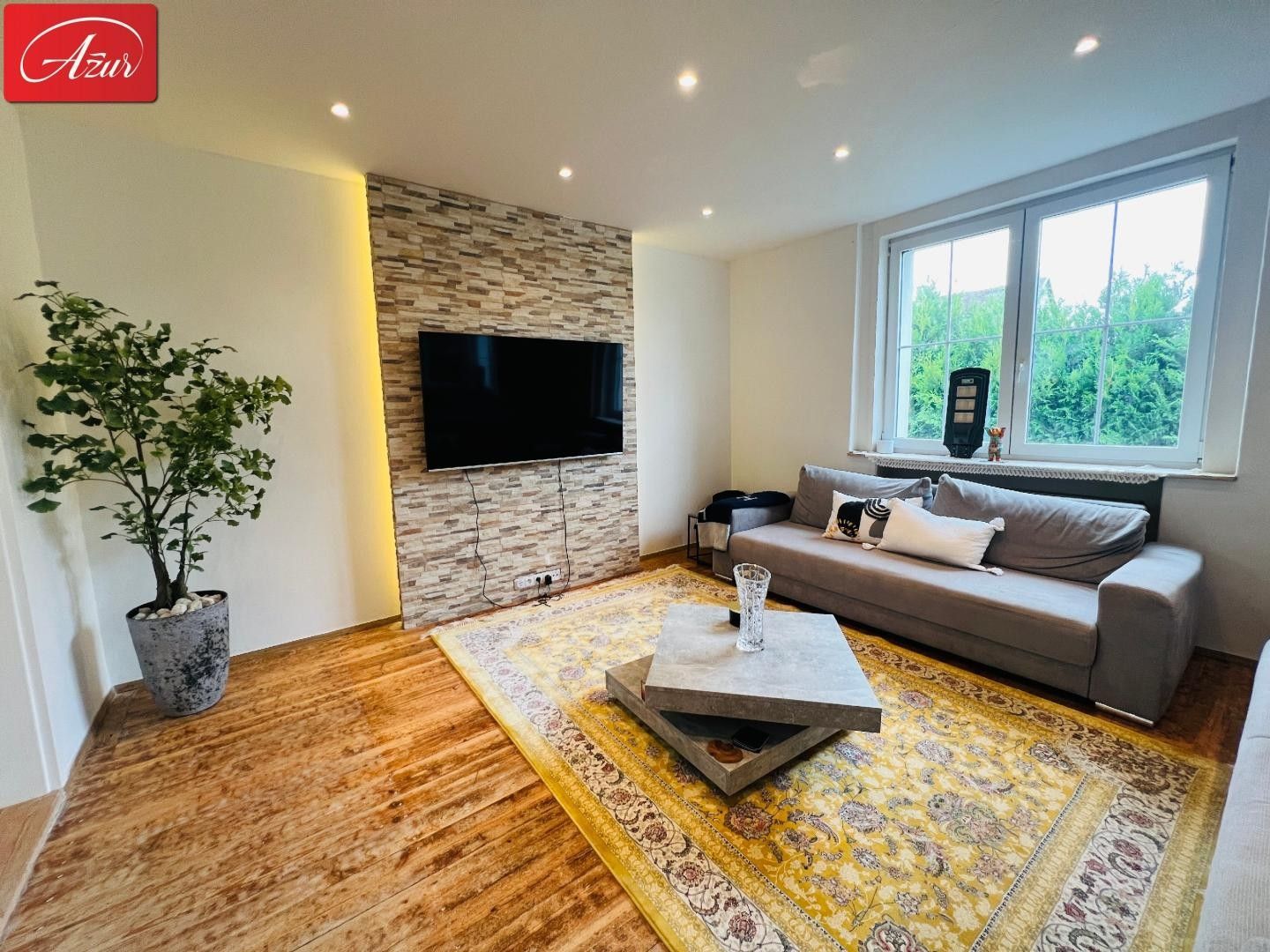 Prodej rodinný dům - Tyršova, Osek, 202 m²