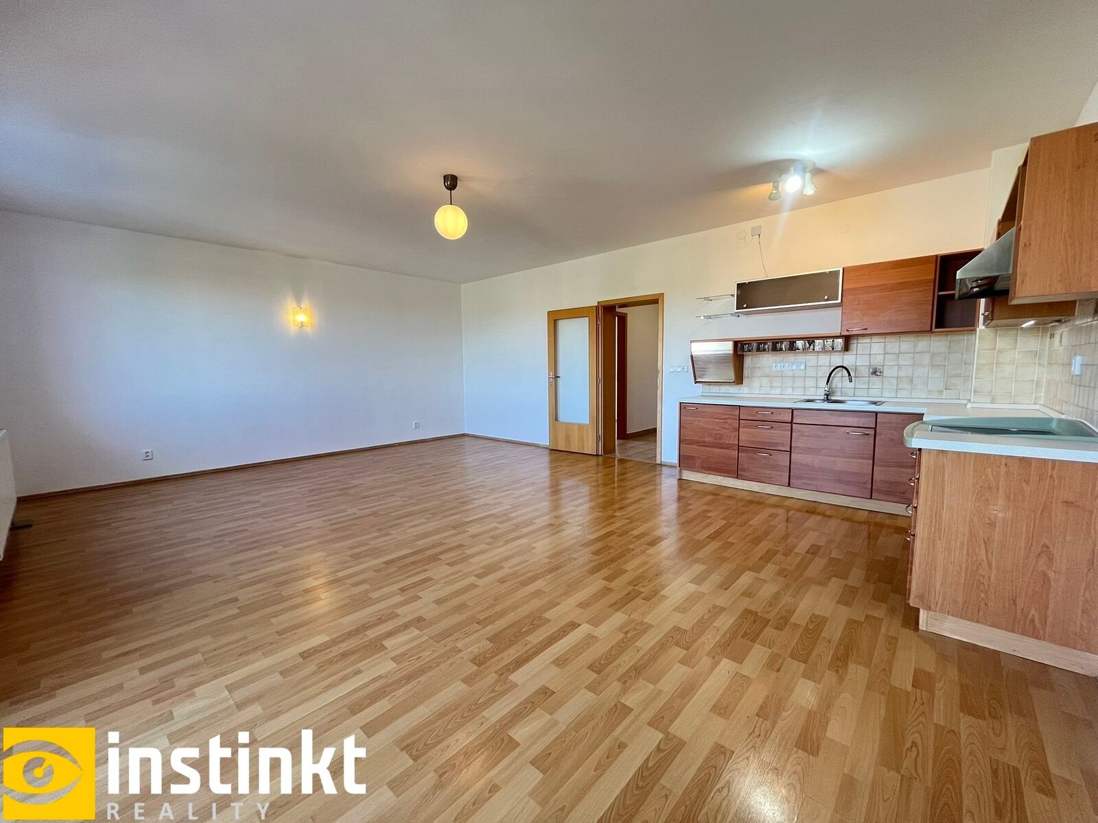 Pronájem byt 2+kk - Mikulovská 1238, Plzeň Severní Předměstí, 68 m² - 5