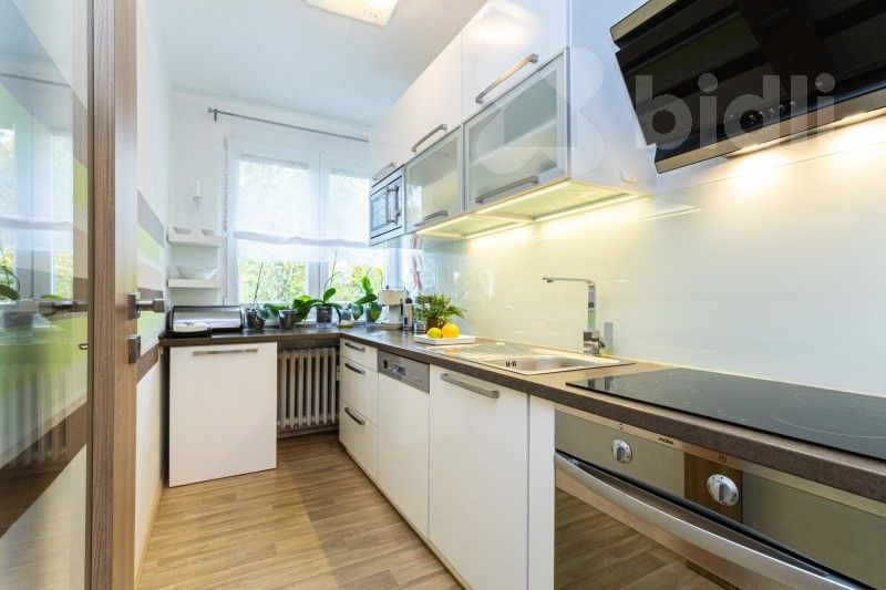 Prodej byt 3+1 - Gagarinova, Hradec Králové, 60 m²