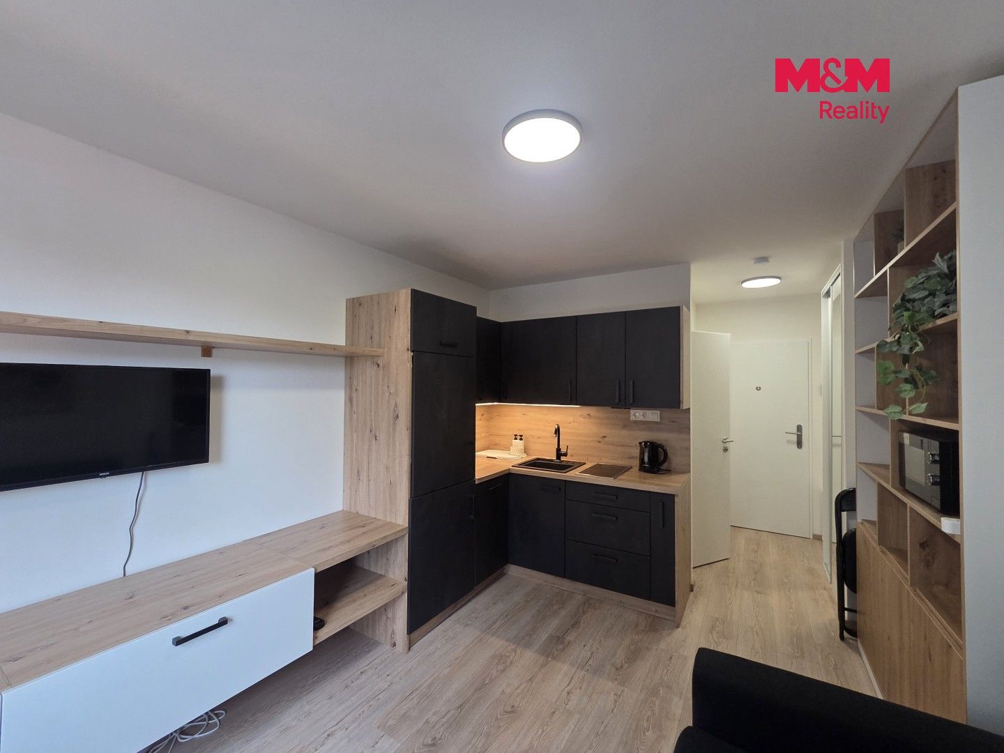 1+kk, Kubánské náměstí, Praha, 19 m² - 1