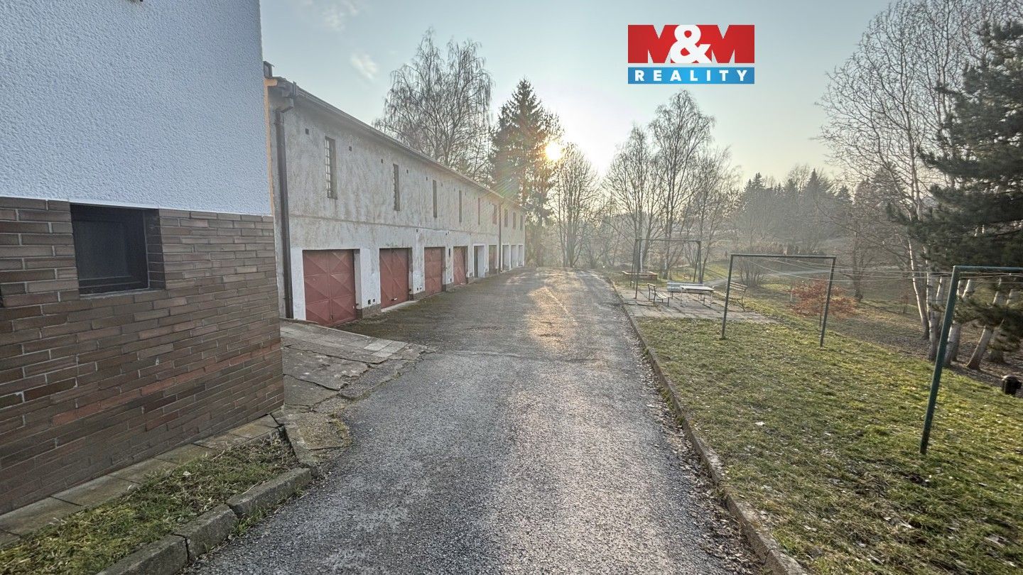 Garáže, U Školek, Litomyšl, 19 m²