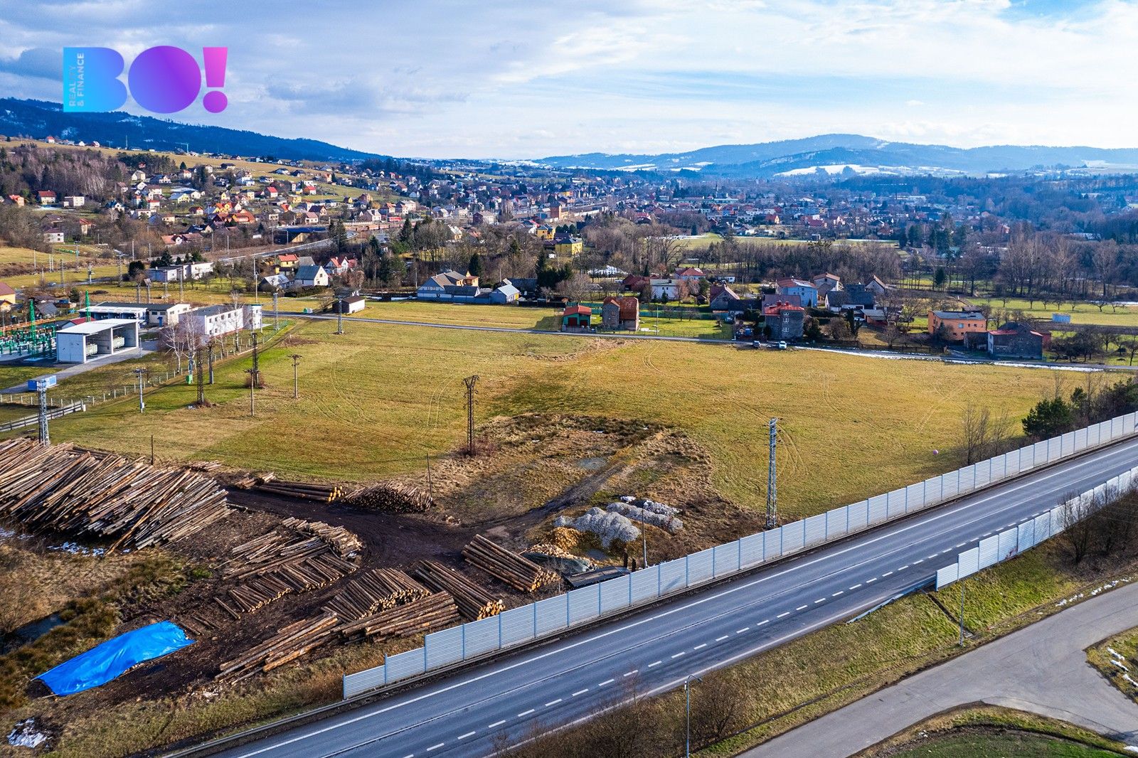 Pronájem komerční pozemek - Návsí, 23 m²