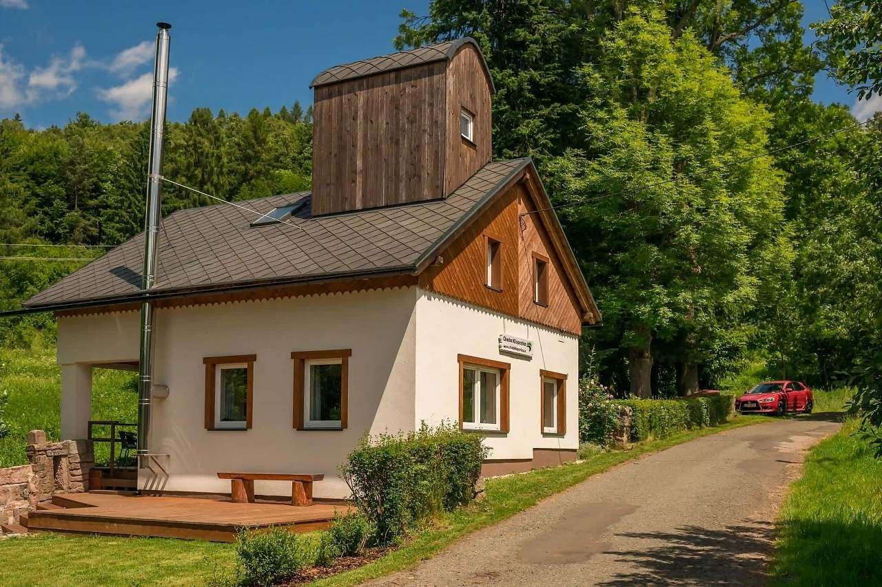 Chaty, Bezděkov u Trutnova, Královéhradecký kraj - 1
