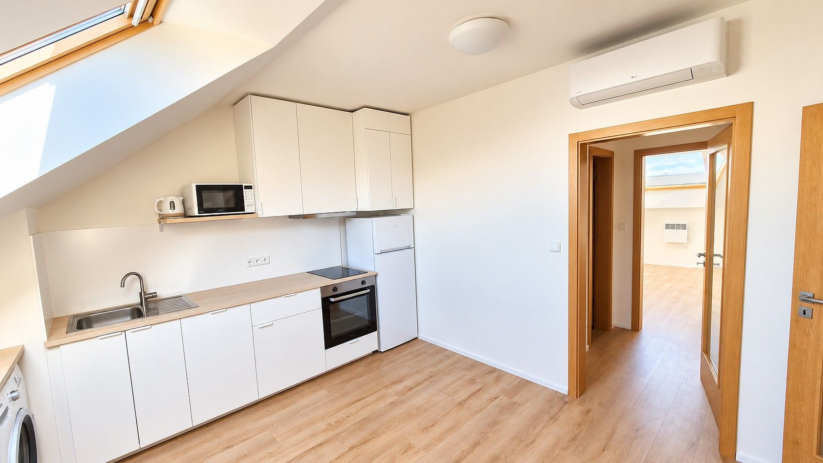 2+kk, Rumunská, Praha 2 - Vinohrady, 46 m² - 1