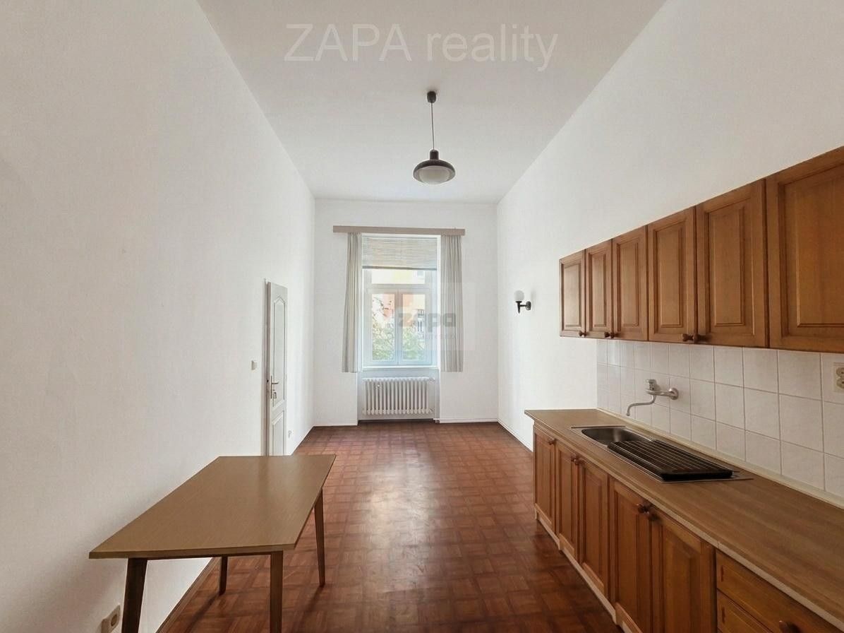 Byt 1+1 · 49 m² · Na Celné, Praha - 4