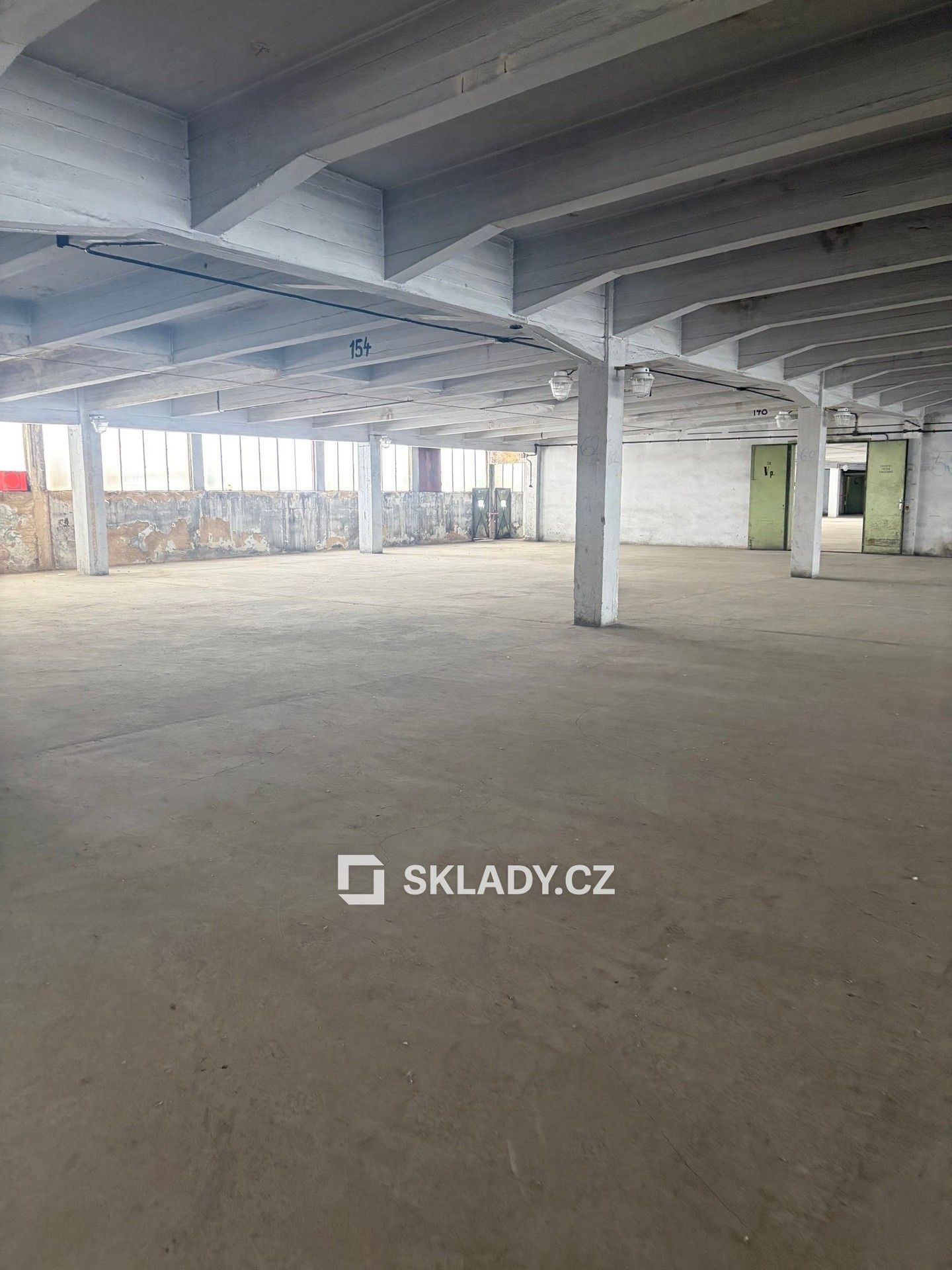 Sklad · 4 000 m² · Plzeň - 4