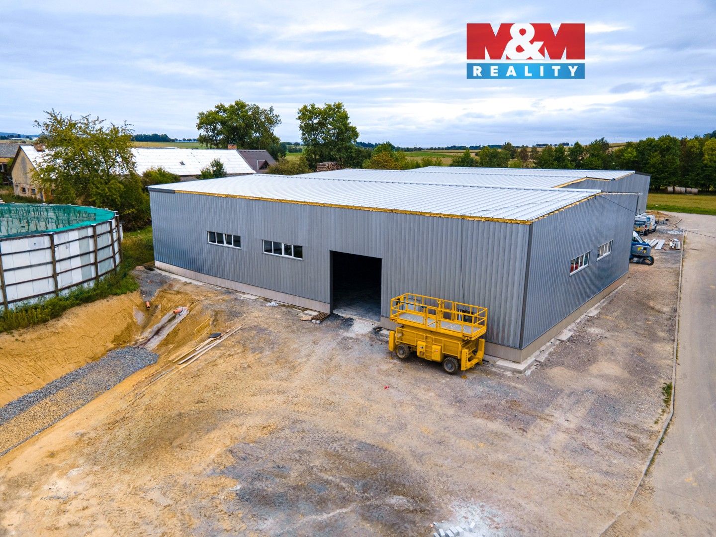 Sklady, Cerekvice nad Loučnou, 793 m²